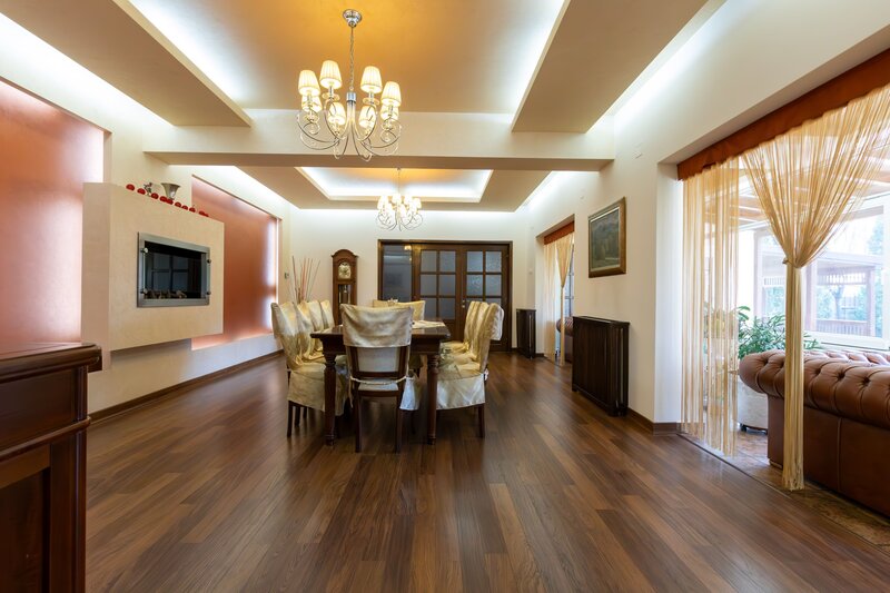 Bacau, proprietate exclusivista ultracentrala, eleganta, spatiu si rafinament