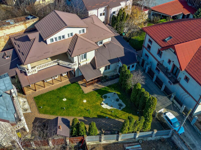 Bacau, proprietate exclusivista ultracentrala, eleganta, spatiu si rafinament